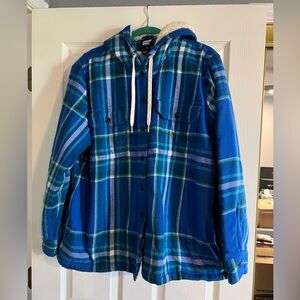 Lands End Button Up Shacket. Size XL. Blue, green andd white in color.